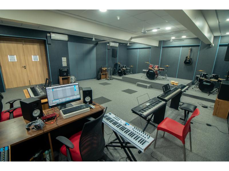music room-Dr. D. Y. Patil B-school college